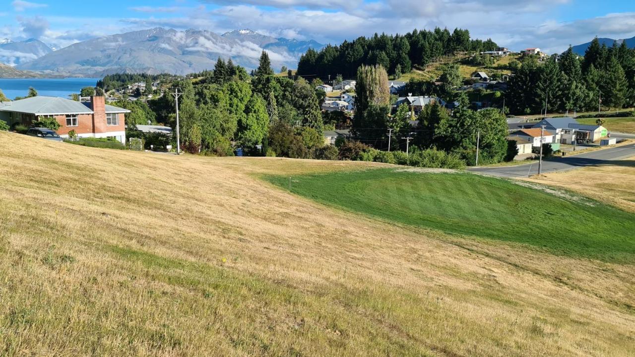 Kowhai Studio -Private Opposite Golf Course In Central Wanaka Apartment Exterior photo